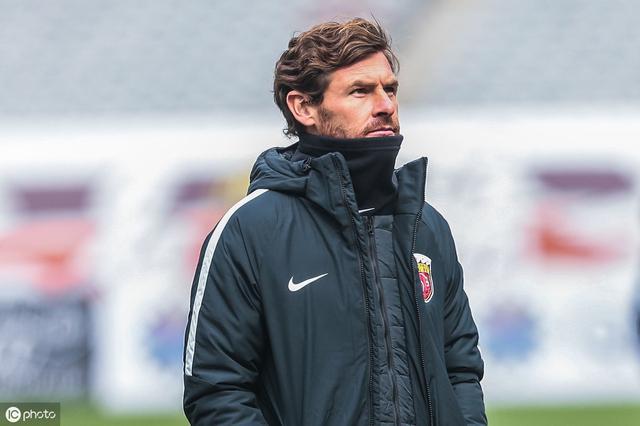 lol皮肤-关于冲刺阶段法甲传出新动向，葡萄牙体育状态回暖，管理层表态——态度坚定，球探报告显示潜力的信息