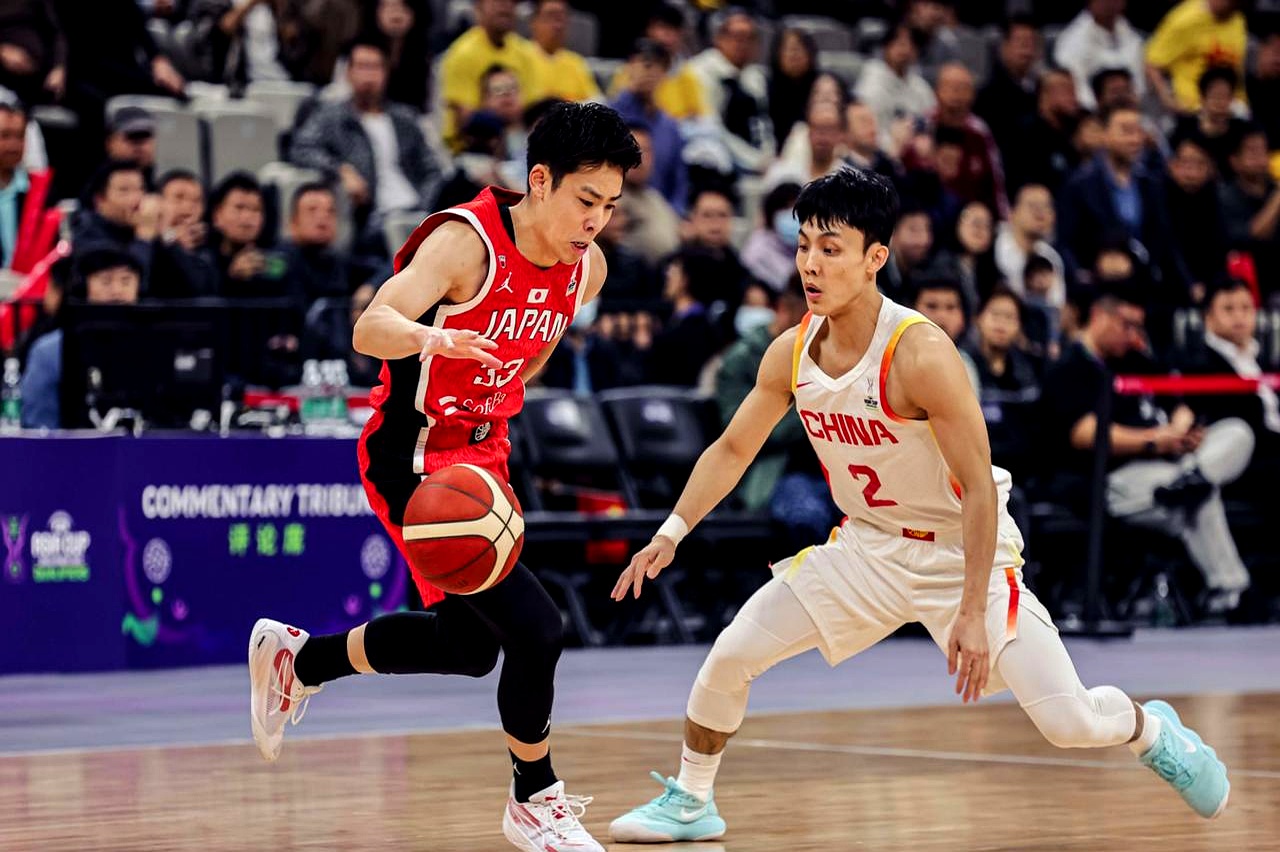 lol补丁下载-纽卡斯尔训练开放日,今晨篮板制胜引欢呼,CBA季后赛在即,身体对抗强度拉满的简单介绍